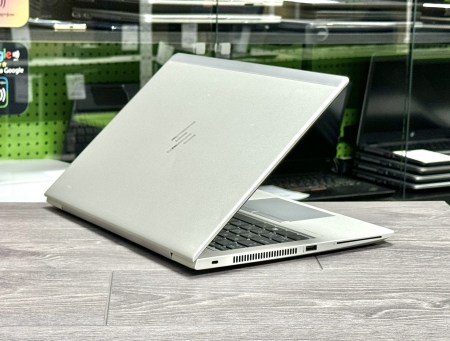 HP Elitebook 840 G5 55